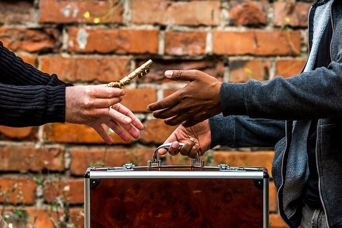 Undercover City Games: Krakow - Explore Krakow’s Old Town Through a Spy-Themed Adventure