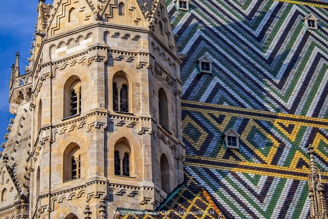 Underground 2.5h Tour with St. Stephens Cathedral Catacombs - The Unique Experience of Watching the Anker Clock Parade