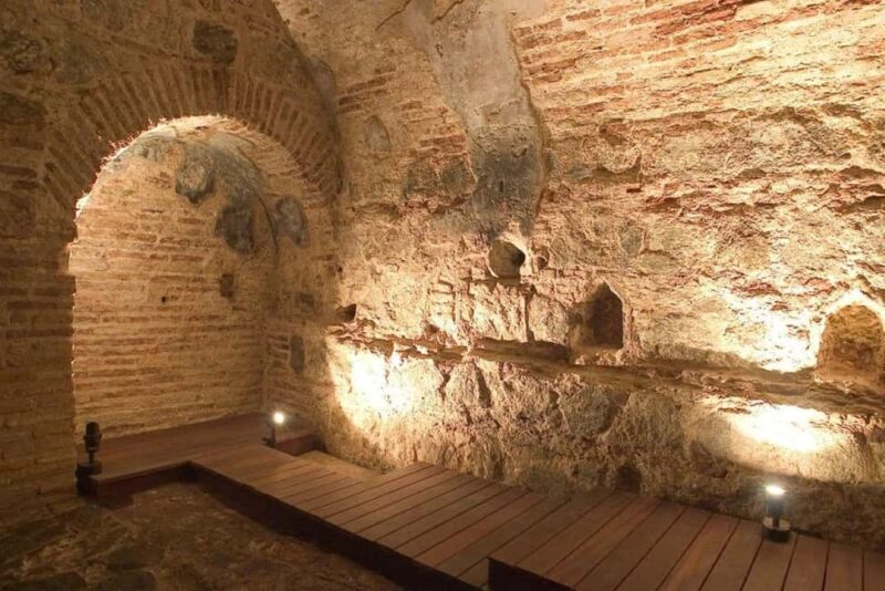Underground Toledo Tour in English: Discover Hidden History - Discover Toledo’s Underground Secrets in a 2-Hour Tour
