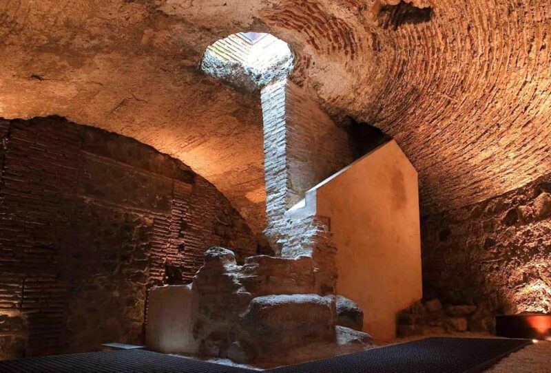 Underground Toledo Tour in English: Discover Hidden History - What’s Included in the Underground Passages