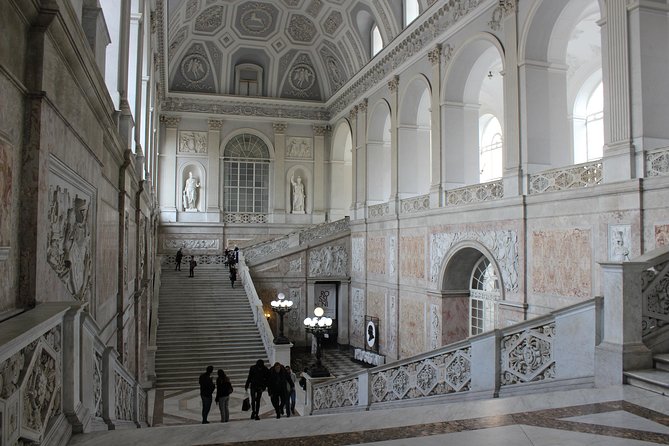 Underground Tour. From the Royal Palace to the Bourbon Gallery - Personal Attention and Expert Guidance from a Licensed Guide