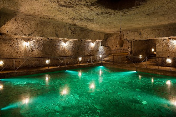 Underground Tour. From the Royal Palace to the Bourbon Gallery - Convenient Meeting Point and Flexible Schedule