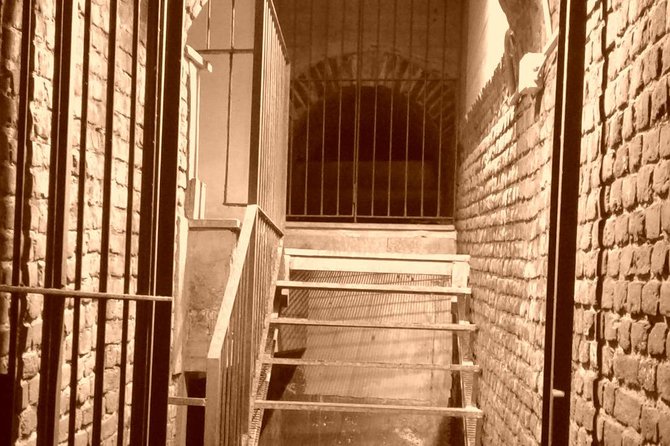 Underground Turin walking tour - Why the Guides Make the Difference