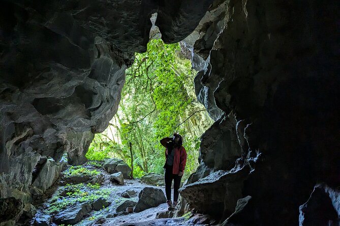 Underground World - Logistics: Meeting Points, Duration, and Group Size