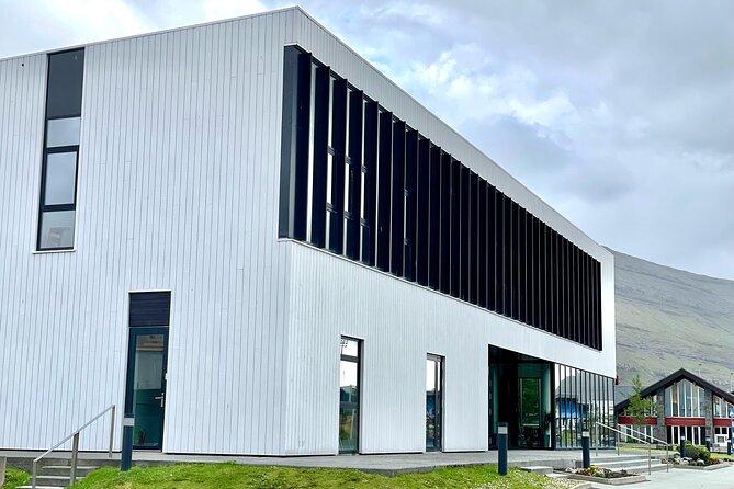 Understanding Klaksvík: A Self-guided city tour in KlaksvÍk - The Fascinating Story Behind the Giant Fishing Hook