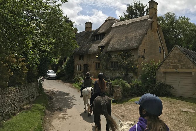 Undiscovered Cotswolds Private Tour - Exploring Burford and the Gateway to the Cotswolds