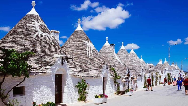 UNESCO Tour: Alberobello and Matera by private bus from Bari - Convenient Round-Trip Transportation from Bari