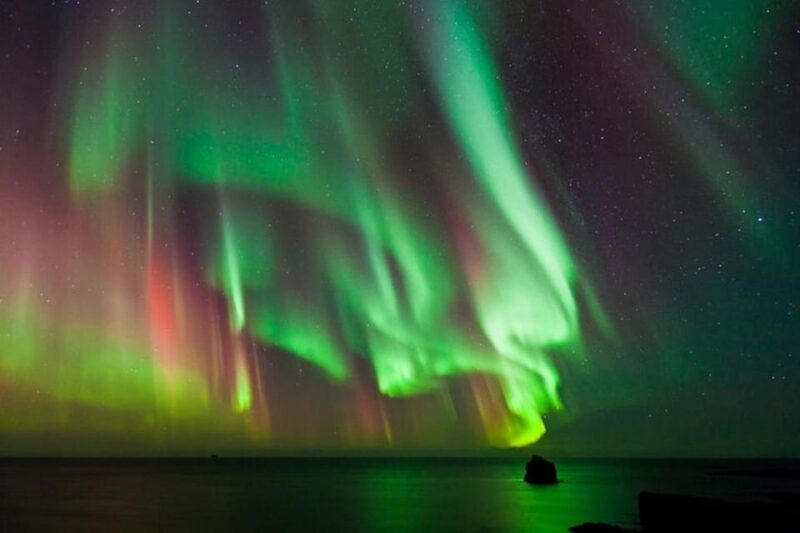 Unforgettable and Fabulous Northern Lights in Reykjavík - Key Points