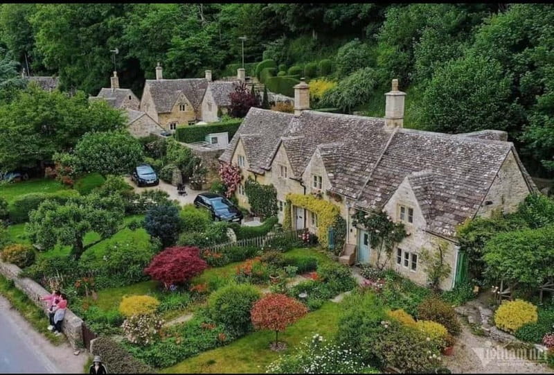 "Unforgettable Cotswolds Villages & Windsor Day Tour - Highlights of the Tour Experience