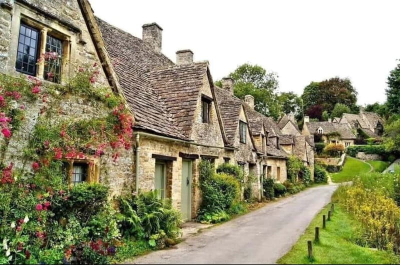 "Unforgettable Cotswolds Villages & Windsor Day Tour - Logistics and Practical Tips