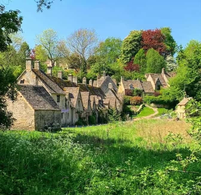 Unforgettable Day Tour to Magical Cotswold Villages - Convenient Pickup and Drop-Off in Central London