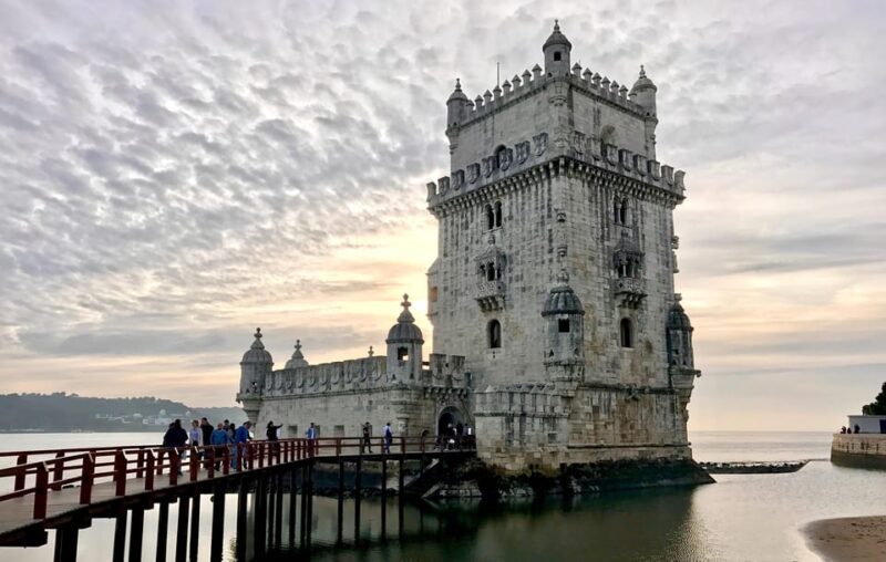 Unforgettable Half-Day Historical Lisbon on Tuk-Tuk - Starting Point and Tour Logistics in Lisbon