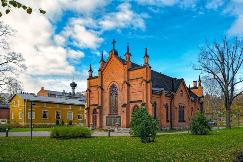Unique Corners of Tampere - Private Walking Tour - Ending Near a Historic Local Hotel