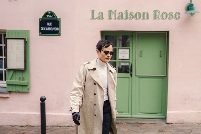 Unique Montmartre photo tour with VOGUE photographer - Practical Details: Meeting Point and Accessibility