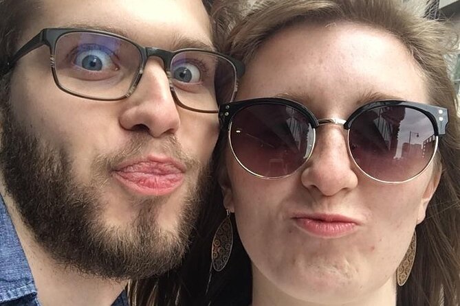 Unique Scavenger Hunt Experience in Pasadena by Wacky Walks - How the Scavenger Hunt Works: Using the App and Performing Tasks