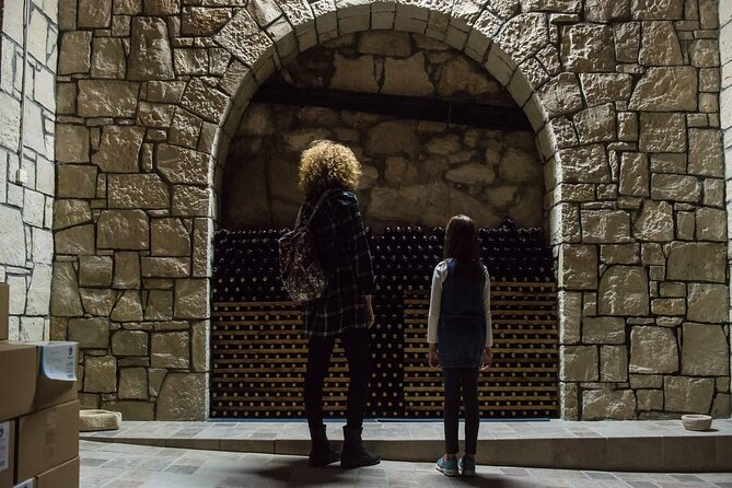 Unique wine tasting of organic Cretan wines - Meet the Winemaker and Learn About Organic Cultivation