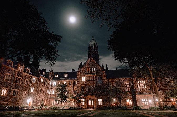 University of Toronto Ghost Tour - Campus Secrets & Spectres - The Final Stop Near the Royal Ontario Museum