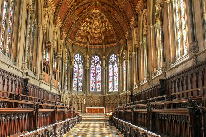 University Walking Tour - Central Cambridge Landmarks: Great St Mary’s and the Senate House