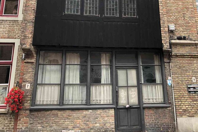 Unknown Bruges: A Self-Guided Audio Tour to the Heart of the Medieval Metropole - Discover Bruges’ Hidden Corners and Stories