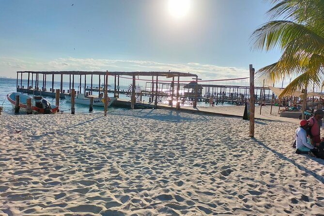 Unlimited Catamaran to Isla Mujeres from Cancun - Key Points