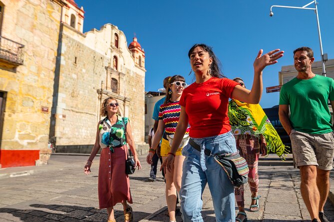 Unlock Teotihuacan Pyramids: Private Tour & Delicious Local Lunch - Key Points