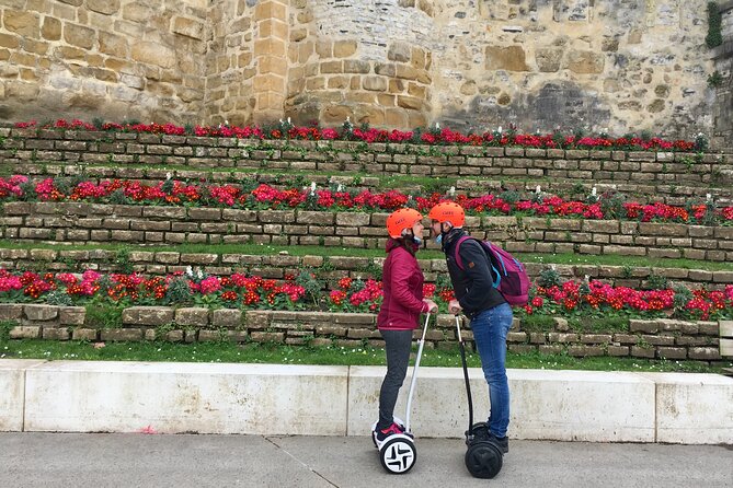 Unusual and ecological ride on a Segway and electric bike in Bayonne - Inspecting the Iconic Cathedral Sainte-Marie