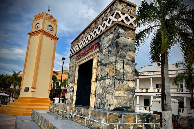 Unveil the Sunset, Embrace the Night, Taste Cozumel's Delight! - Scenic Drive in the Jeep Renegade Through Cozumel