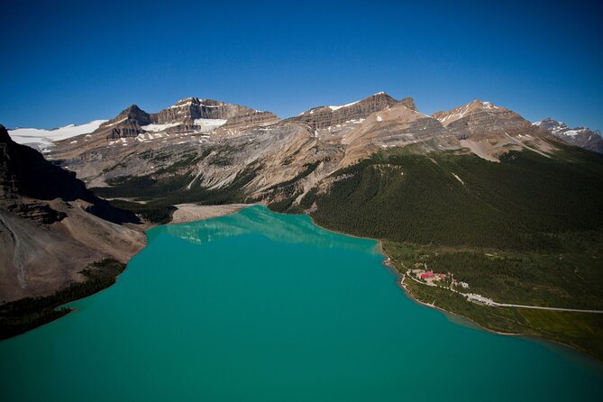 Up to 14 guests Private Tour: Lake Louis Moraine and Icefield - The Unique Charm of Castle Mountain and Bow Lake