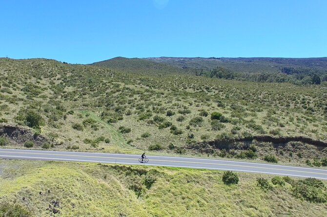 UPCOUNTRY Wednesday Haleakala Downhill Bike Ride w/Maui Sunriders - Reaching Haleakalā: The Launch Point at 6,500 Feet