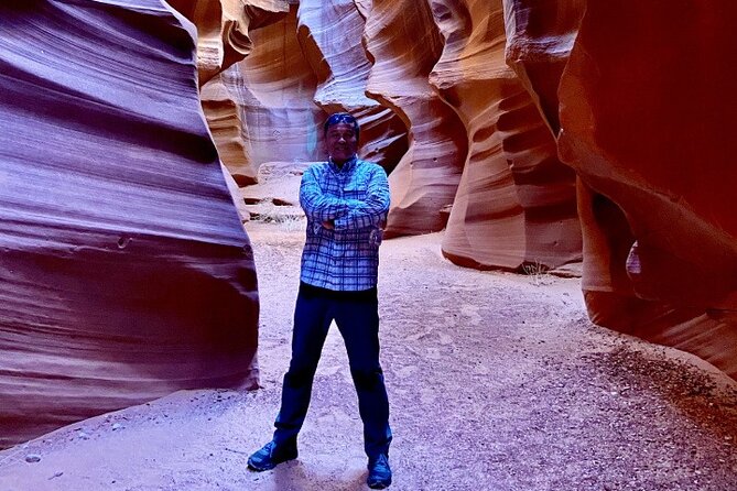 Upper Antelope Canyon, Horseshoe Bend from Vegas, Lunch, FreeWiFi - Viewing Horseshoe Bend from Above