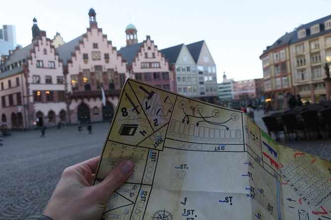 Urban Adventure Game in Frankfurt with an app - The Experience: Puzzle-Solving Meets Sightseeing