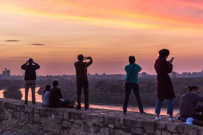 Urban & Alternative Belgrade tour - Step Back in Time at Kosaniev Venac
