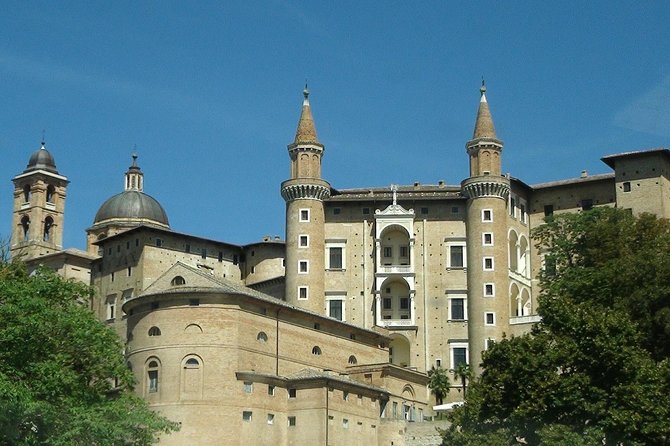 Urbino and Palazzo Ducale - The Value of Group Discounts and Private Experience