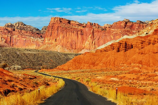 US Classic Southwest Adventure Self Guided Audio Tours - Petrified Forest and Monument Valley Highlights
