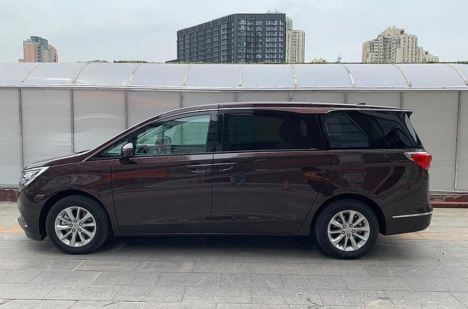 US Phoenix Sky Harbor International Airport PHX private transfer. - Handling Flight Delays and Changes