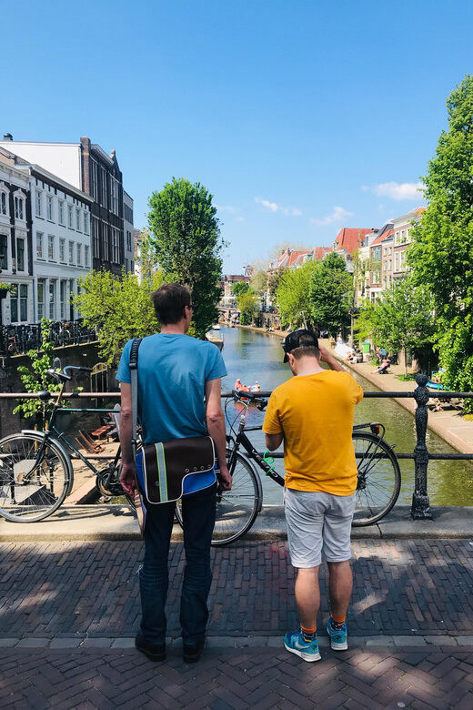 Utrecht Central: Outside Escape City Tour! Super fun! - The Experience of Solving Riddles and Uncovering Hidden Stories