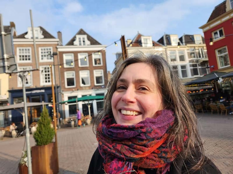 Utrecht: Family-Friendly Walking Tour with Guide - Key Points