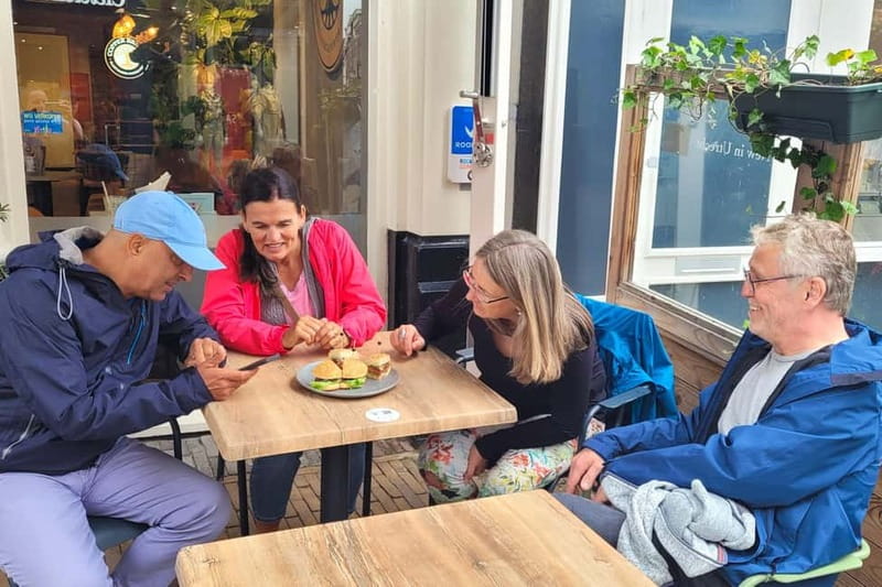 Utrecht Food Tour: 7 food stops and a fantastic local guide - Practical Details and Accessibility