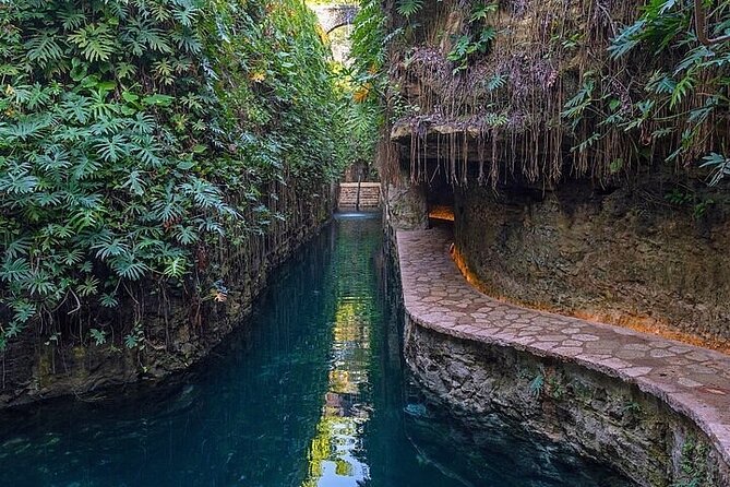 Uxmal and Hacienda Mucuyché: A Journey to the Heart of the Mayan World - The Unique Cenote Experience at Hacienda Mucuyché