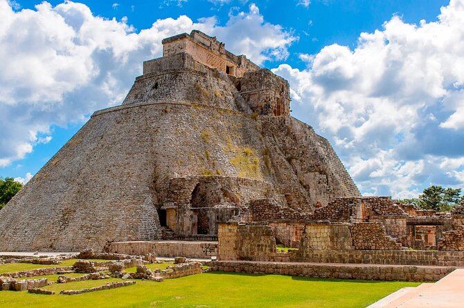 Uxmal and Kabah Ruins Tour with Chocolate History - Physical Requirements and Accessibility