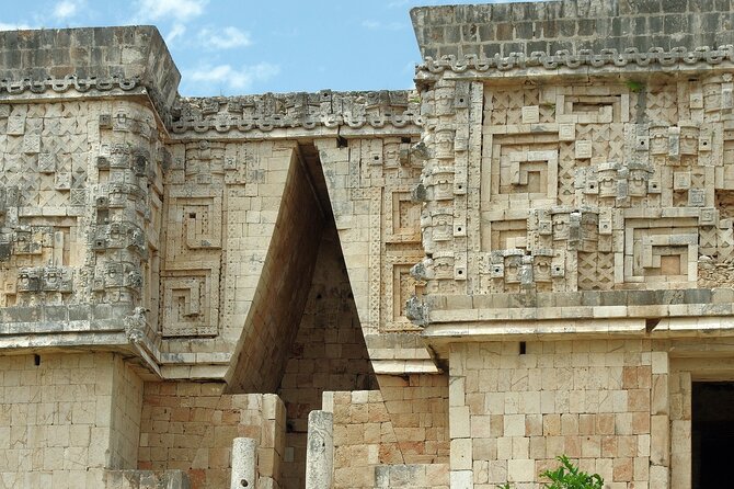 Uxmal Archeological Site Guided Walking Tour with Entry Fee - Walking Through a Meticulously Planned City