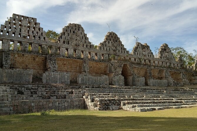 Uxmal Archeological Site Guided Walking Tour with Entry Fee - The Experience of a Small Group or Private Tour