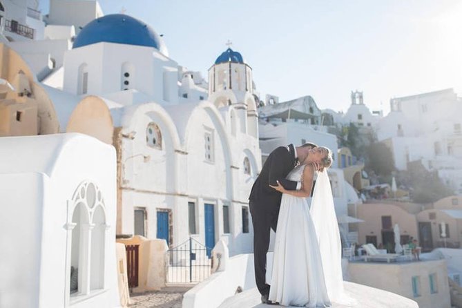 Vacation Photographer in Santorini - Professional Guidance from an Experienced Photographer