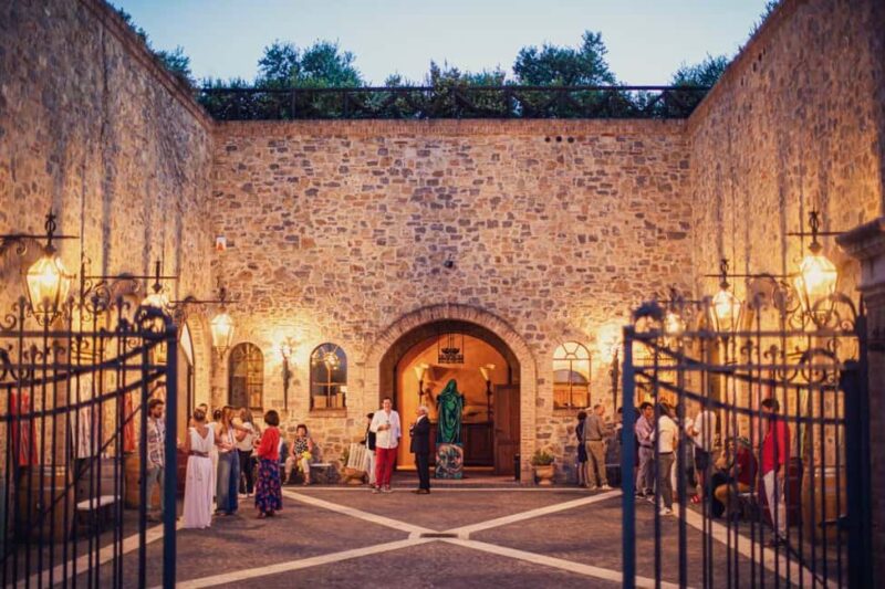 Val D'Orcia: Boutique Winery Tour and Wine Tasting - Who Will Enjoy This Tour Most?