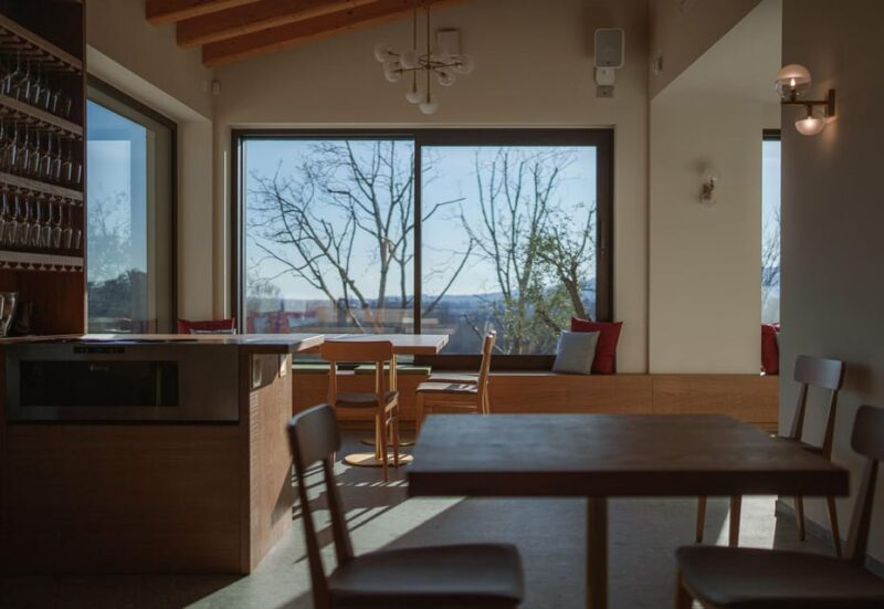 Valdobbiadene: Prosecco tasting with winery & vineyard tour - Guided Tasting of 7 Premium Adami Proseccos