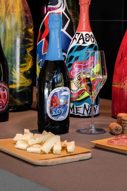 Valdobbiadene: Winery Tour with Wine and Food Tasting - Introduction to the Valdobbiadene Winery Tour