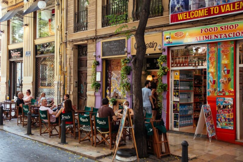 Valencia: 1.5-Hour Private Kick-Start Tour with a Local - Practical Tips for Participants