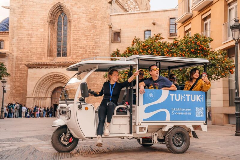 Valencia 1 hour by TukTuki: Essential and Private Tour - Practical Details: Price, Duration, and Booking