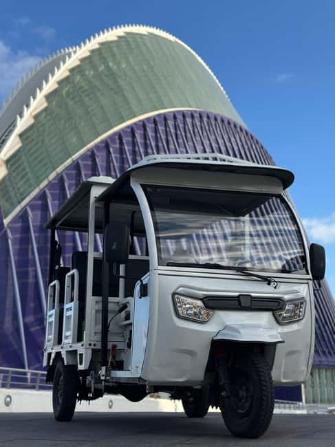 Valencia: 1-hour Historical Tour in a Tuk Tuk - The Experience Provider and Similar Options