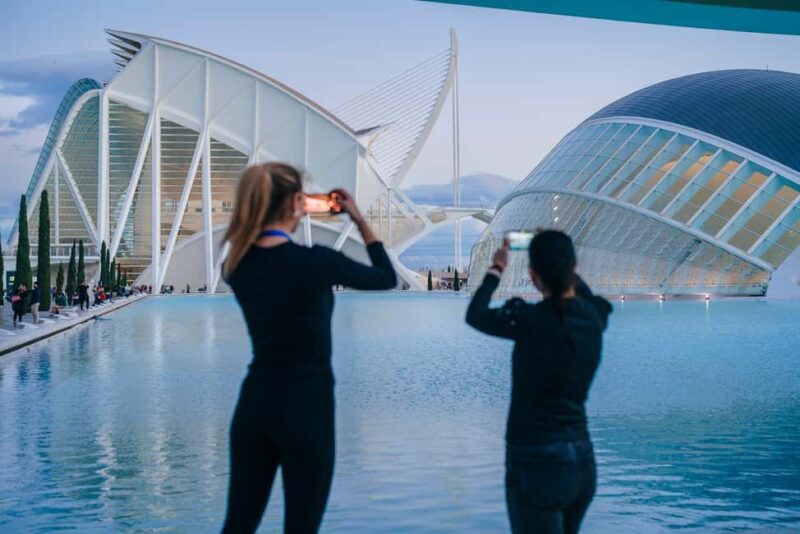 Valencia: 2-hour City Highlights Guided Tour by Tuk Tuk - Practical Details and Logistics